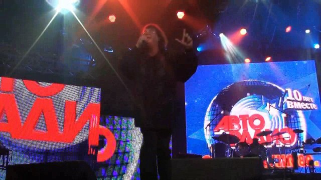 Игорь Корнелюк - Домой ( Дискотека 80-х Авторадио 2011, Санкт-Петербург)