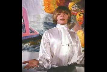 Currently obsessed with this song, almost hypnotized!