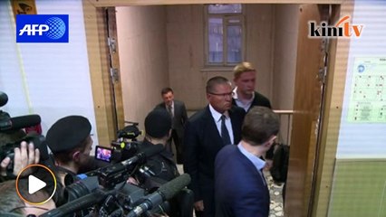 Rasuah: Menteri ekonomi Rusia dihadapkan ke mahkamah