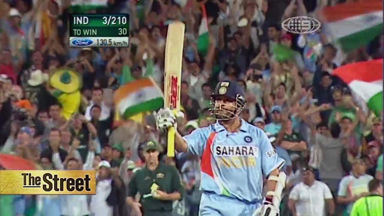 How to hold a cricket bat, by Sachin Tendulkar​ video