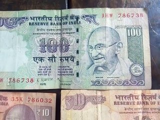 Purane Note Or Sikke