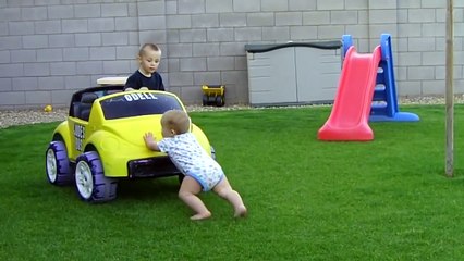 photo fail Funny Kids Vines 2016 - Funny Kids Videos Compilation -