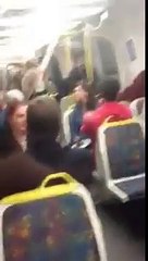 Completement bourrée elle pense que le métro est une boite de nuit