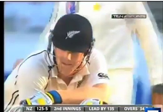 YASIR SHAH bowled Anderson YASIR SHAH Magical SPIN like SHANE WARNE
