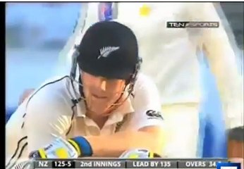 YASIR SHAH bowled Anderson -- YASIR SHAH Magical SPIN like SHANE WARNE