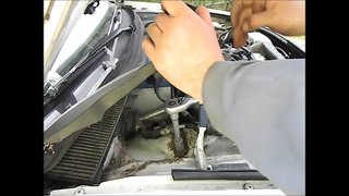 Replacing Audi A6 4b A4 A8 wishbone front top ( ENGLISH )