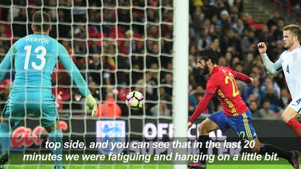 Spain deny England victory with last-gasp goal