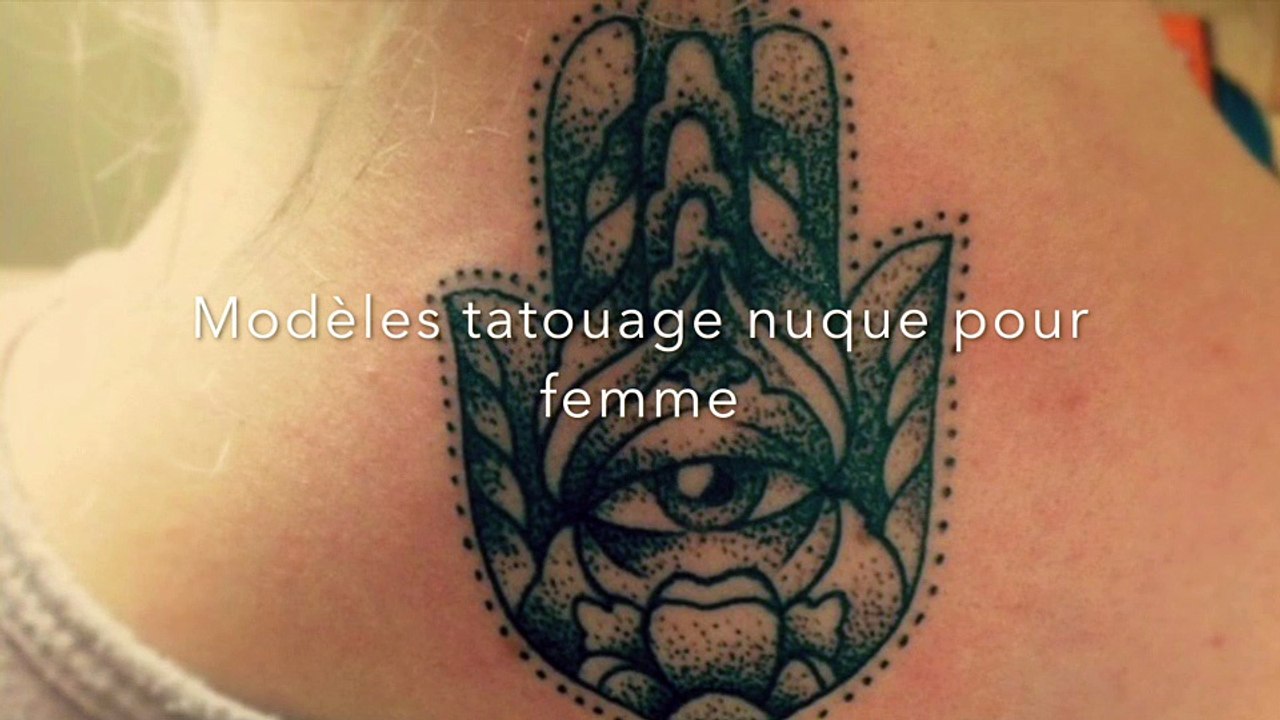 Modèles tatouage nuque pour femme