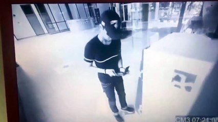 ¿Y si te sale dinero sin parar de un cajero automático?