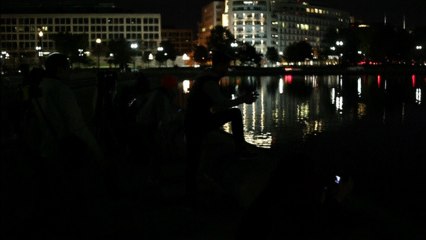 Supermoon shines bright over U.S. capital
