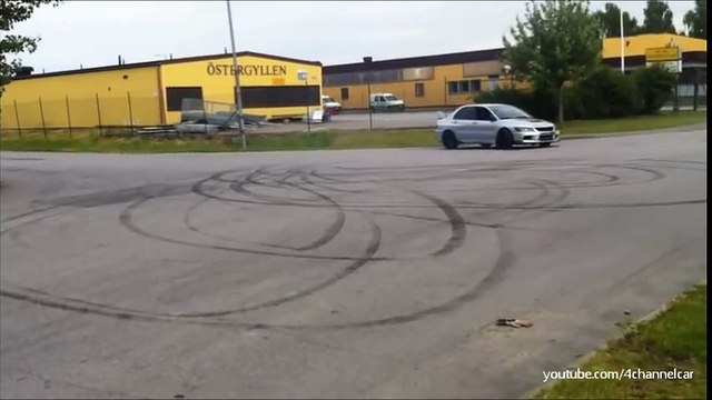Mitsubishi EVO 8 Drifting