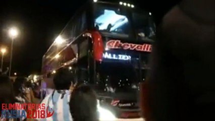 Messi feliz tras la victoria de Argentina 3-0 ante Colombia • 2016