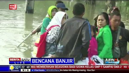 Kebanjiran, Siswa ke Sekolah Naik Perahu Karet