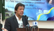 Imran Khan bashing speech on corrupt and criminals Politicians