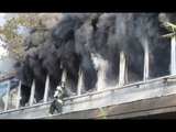 Bologna - In fiamme ex fabbrica di pigiami a Borgo Panigale (16.11.16)