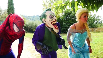 Frozen Elsa Abducted by ALIEN? w/ Spiderman, Joker, FUNNY Superhero Video