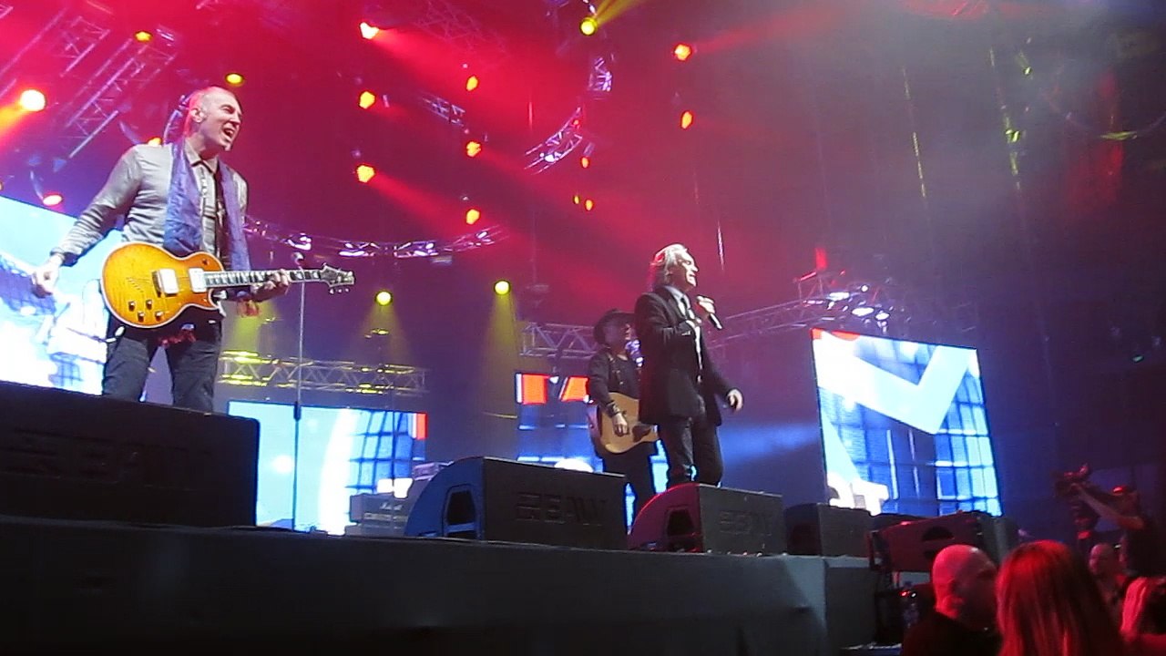 Riccardo Fogli - Malinconia ("Дискотека 80-х" Авторадио 2011, Санкт-Петербург)