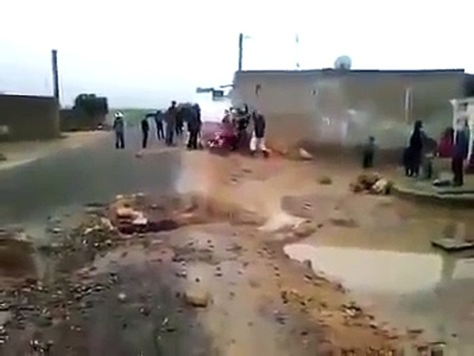 Mtayfa b chwa9r w syoufa w l7jer nayda Fl3robya