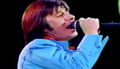 Journey - Don't Stop Believin' (Live Tokyo 1983)