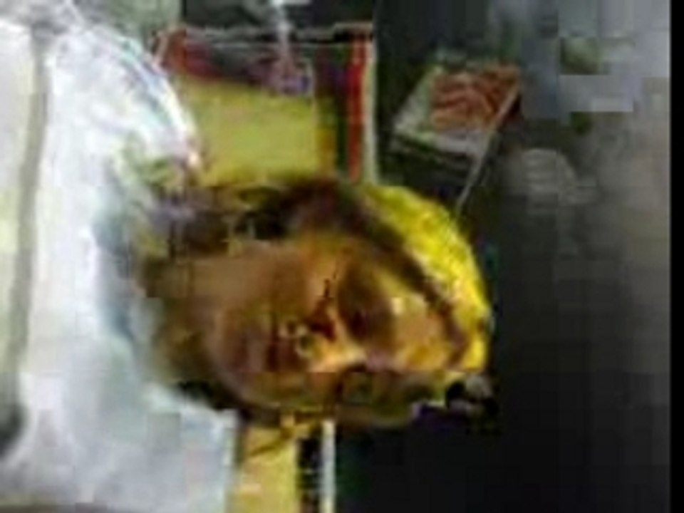 27082007018