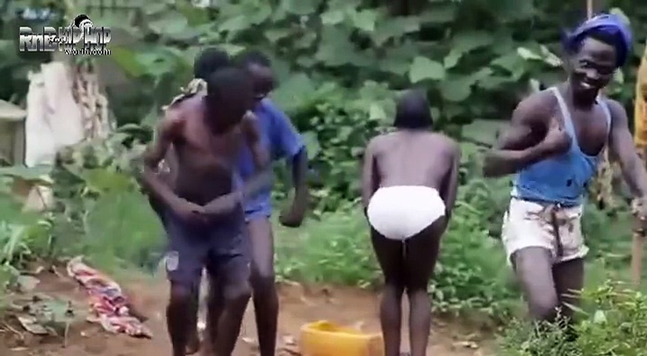 Danse : Les africains aiment la danse. La preuve dans cette vidéo hilarante