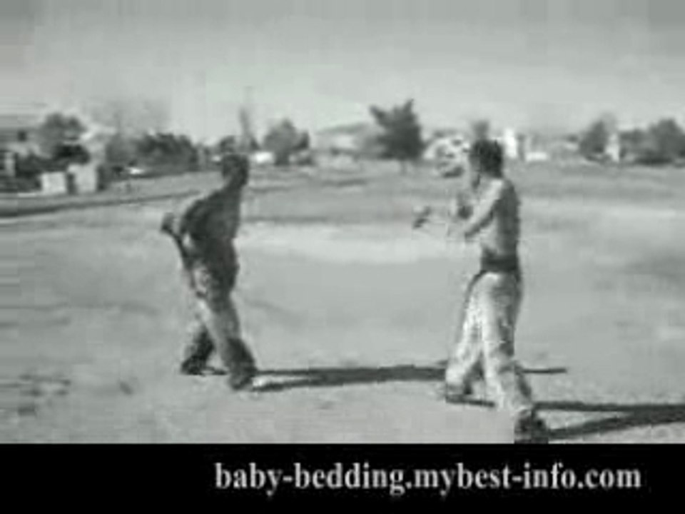 Pretty Good Fight in the Yard Between Two Dudes