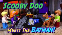 Scooby Doo Lego Mystery Mansion Finds Robin and Batman Legos with Shaggy Freddy Daphne and Velma part1