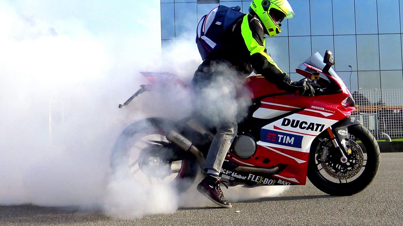 DUCATI 959 PANIGALE MOTO GP REPLICA