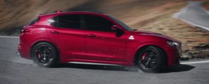 VÍDEO: Nuevo Alfa Romeo Stelvio, así introducen su primer SUV
