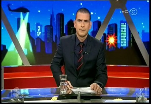 ארץ נהדרת 11 - אבי הטחול מגיע לאולפן + הרובוקופ המשטרתי