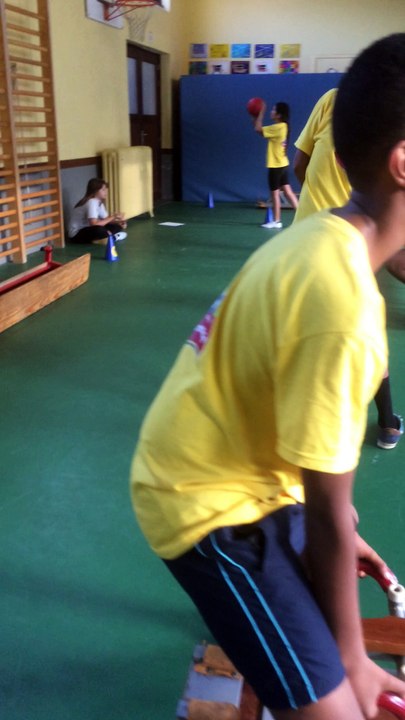 Mannequin Challenge L6