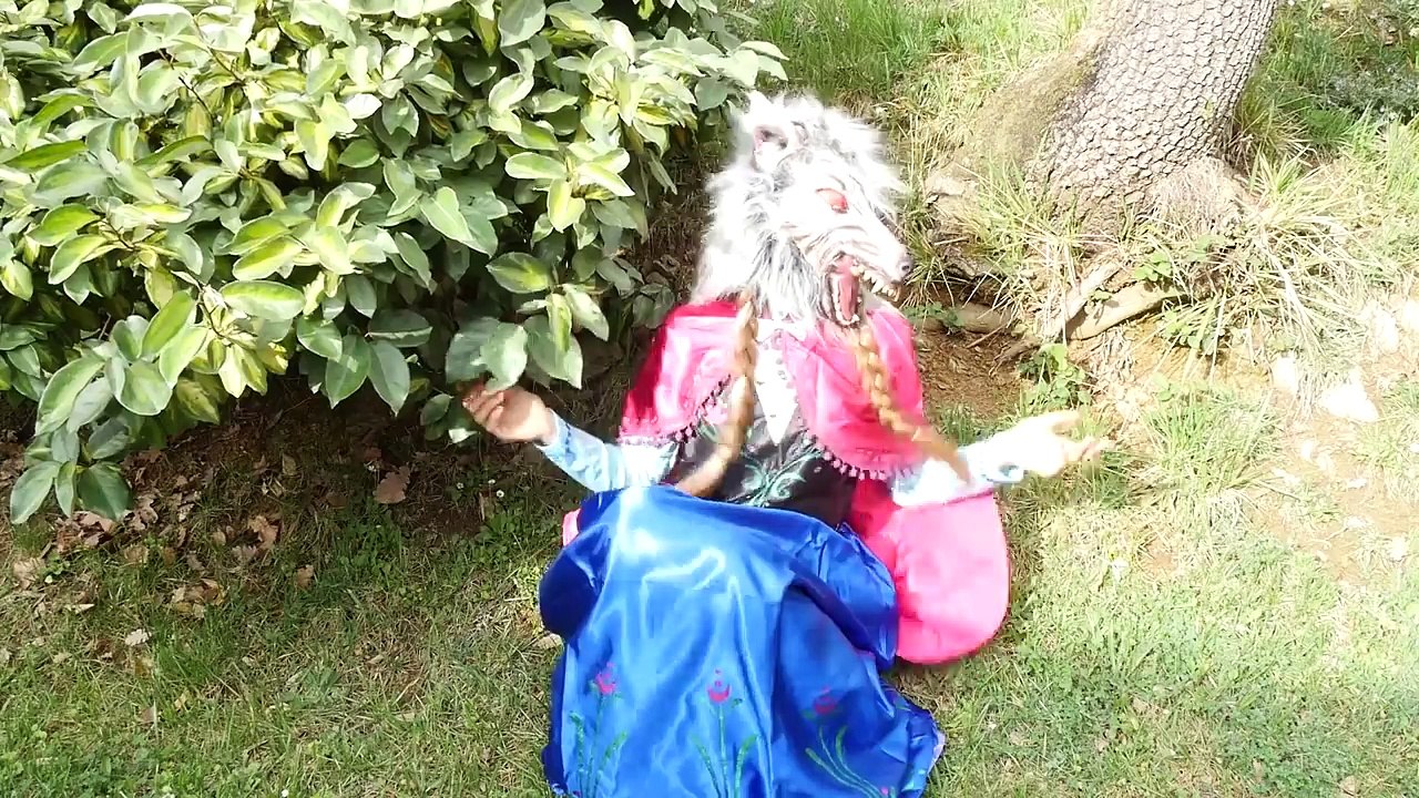 Spiderman And Elsa VS REAL GHOST! Vs Spider-Man Prank w/Hulk & Frozen Anna! Funny Superheroes :)