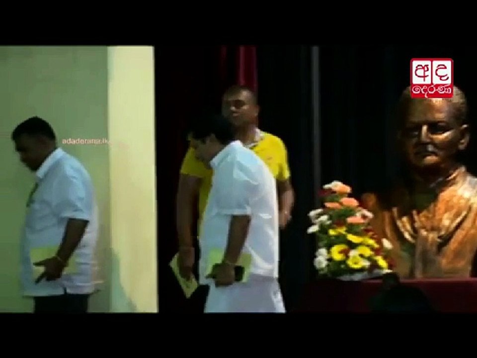 සිරිසේනගේ පක්කලී මැර මර්වින් සිල්වා....බලෙන් ඇවිත් ප්‍රසිද්ධියේ තර්ජනය කරයි...