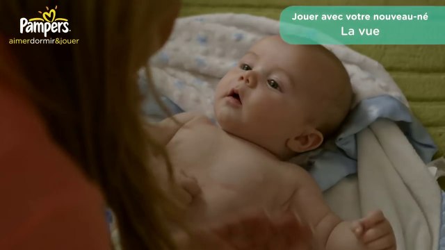 Conseils pour les parents - Jouer avec un nouveau-né - Pampers