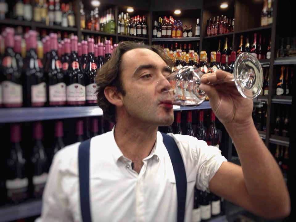 Le Beaujolais nouveau arrive à Vincennes.