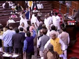 Venkaiah Naidu Vs Ghulam nabi Azad in Rajaya Sabha on the Demonetisation of Currency