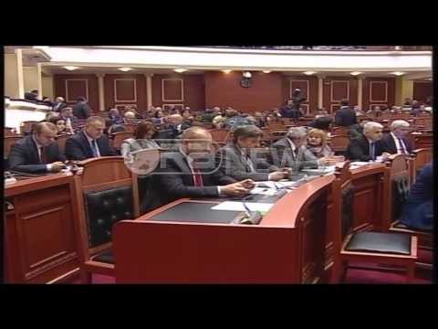 Ora News – Votohen anëtarët e autoritetit për hapjen e dosjeve, opozita bojkoton