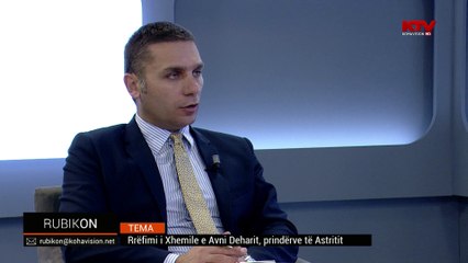 Kush e lajmëroi familjen për vdekjen e Astrit Deharit?