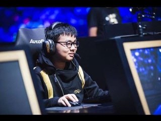 [SofM Highlights] SofM hủy diệt với Aurelion Sol đường giữa, vẫn không quên "thói" cướp rừng