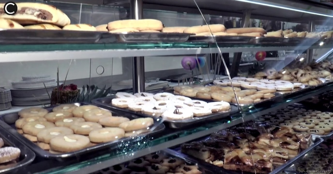 Trentola Ducenta (CE) - Nuova apertura del bar pasticceria Tiffany (14.11.16)