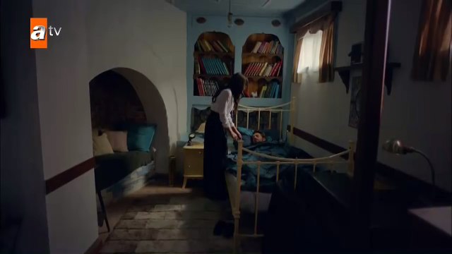 Ne olur gitme sevgilim! - Kertenkele Yeniden Doğuş 78. Bölüm - atv