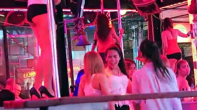 Patong Nightlife - VLOG 103 (Girls, Bars and Trouble!)