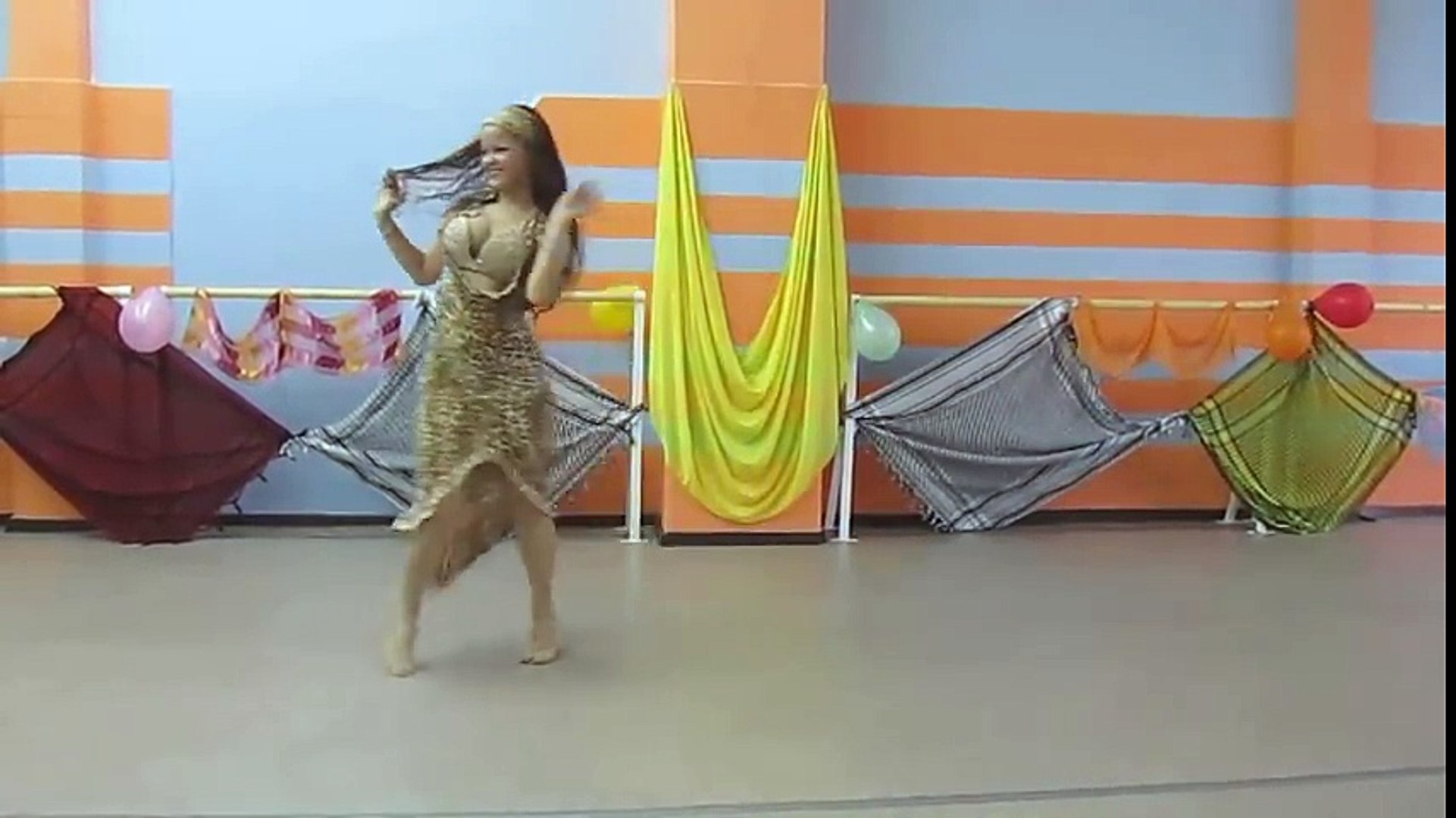 مش صافيناز .رقص شرقي مصري .Hot Belly Dance (108)