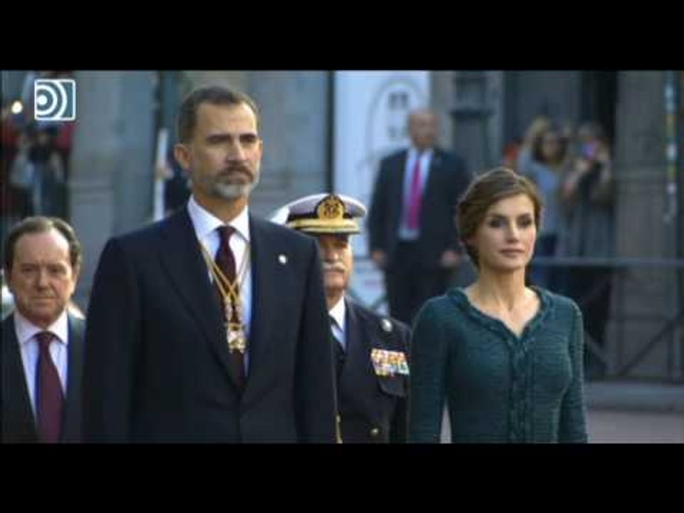 La reina Letizia repite un vestido de Felipe Varela en la apertura de la XII Legislatura