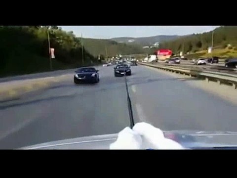 Honda S2000' e HAVA ATACAM DERKEN KAZA YAPAN NİSSAN 350z