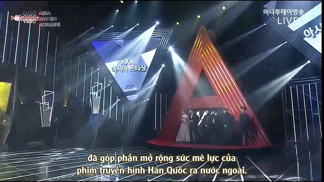 Park Bo Gum liên tục được nhắc tên, xứng dánh ngôi sao được yêu mến số 1 tại Hàn