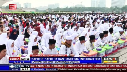 Скачать видео: Salat Istighosah di Monas Juga Diikuti Anak-Anak Yatim Piatu