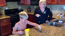 7 WAYS TO PRANK MOMS - HOW TO PRANKS