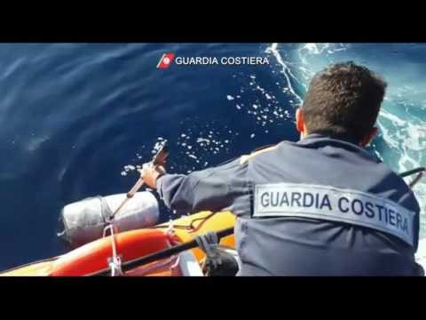 Guardia Costiera - droga al largo di Otranto - VIDEO
