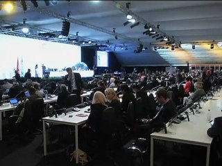 ট্রাম্পের প্যারিস চুক্তি থেকে বেরিয়ে আসার প্রতিশ্রুতির বিষয়ে বিরোধিতা